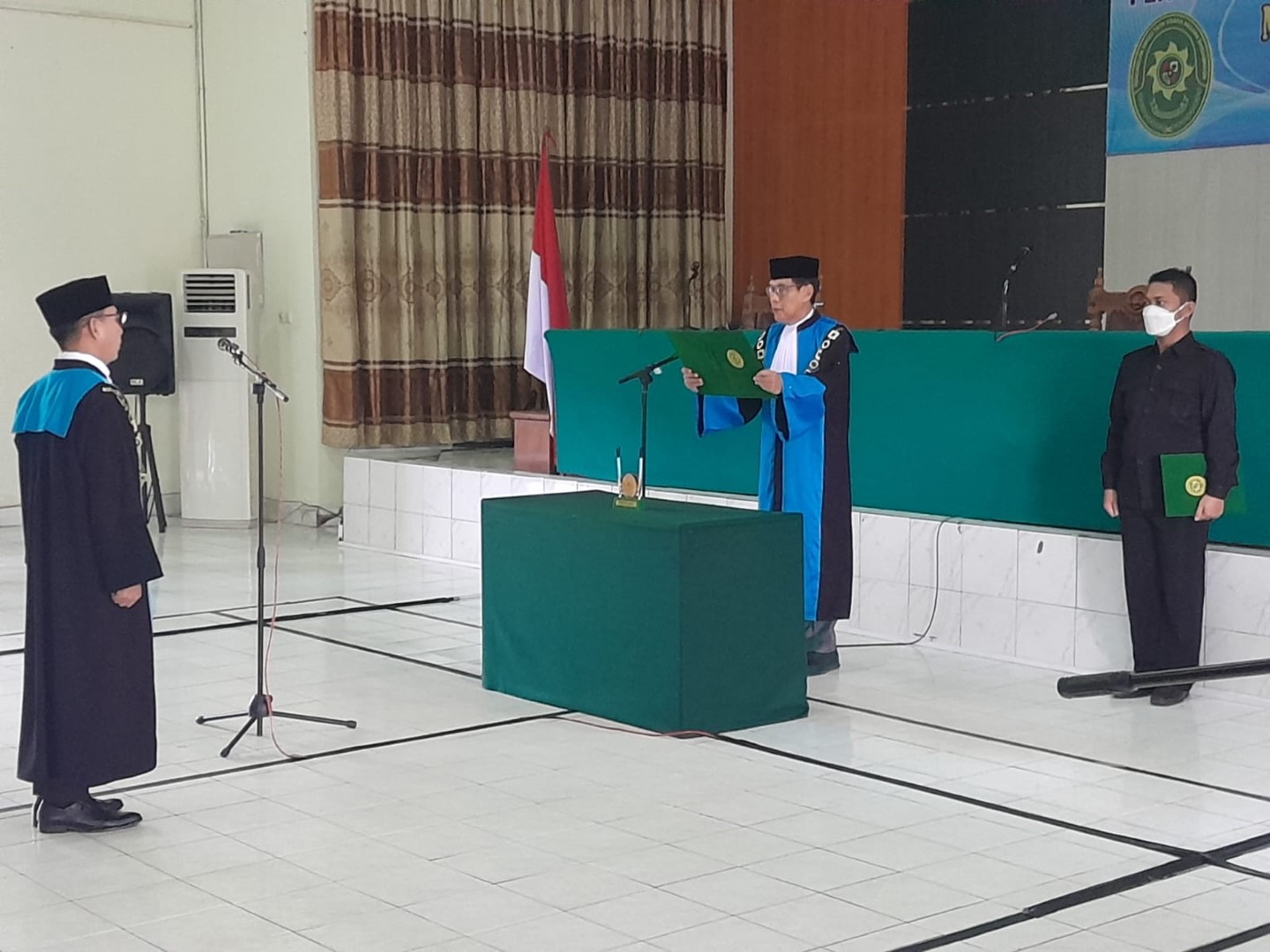 Pengambilan Sumpah Jabatan dan Pelantikan Ketua Pengadilan Tata Usaha Negara Palangkaraya